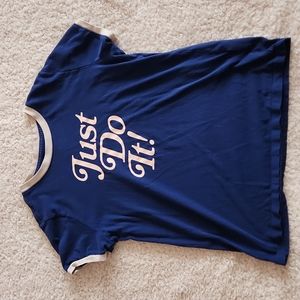 Nike girls t-shirt